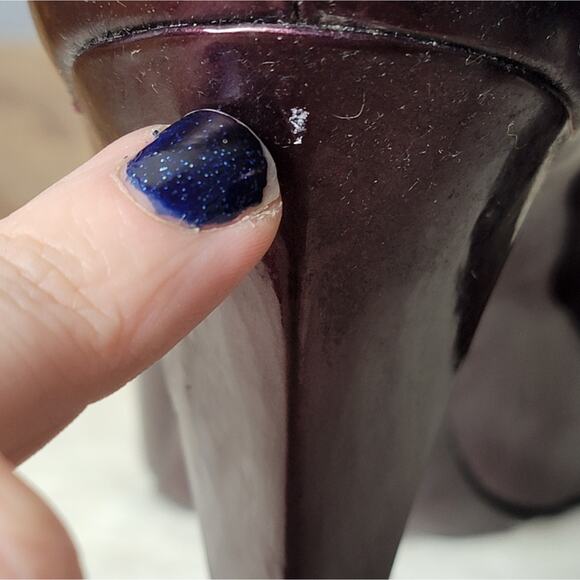 Miu Miu Plum Patent Wood Heel Pumps, Sz EU 38 / US 8 - Picture 9 of 16